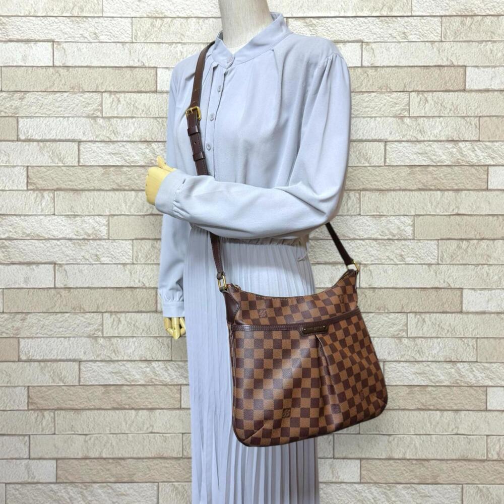 LOUIS VUITTON Brown Damier Canvas Shoulder Bag - Picture 2 of 8